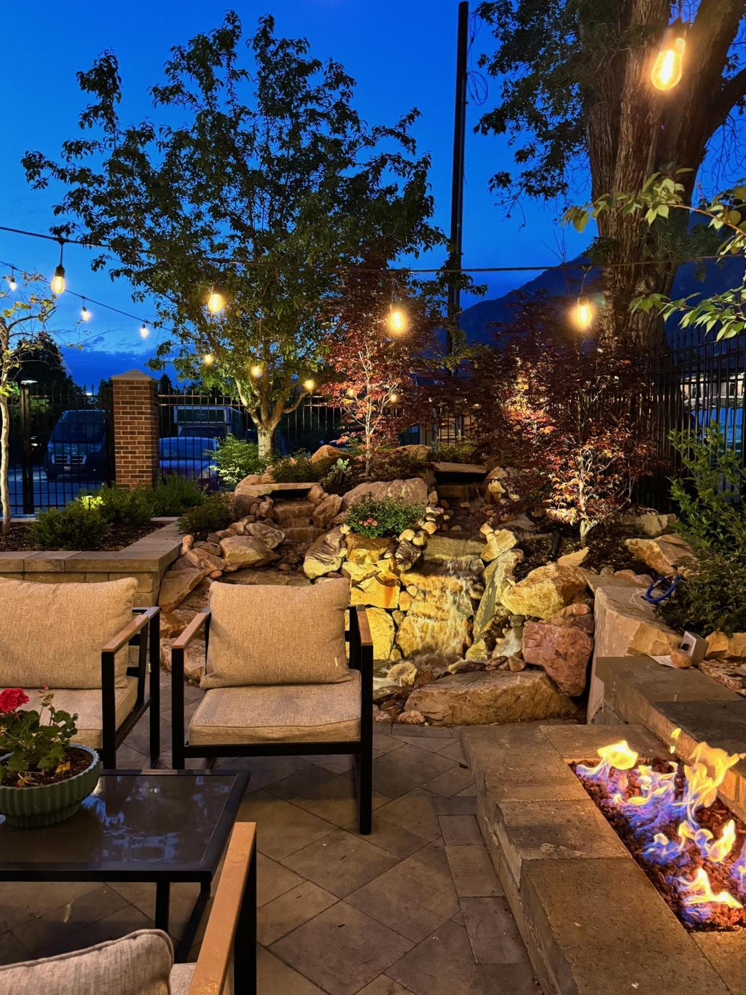 Art City Inn Springville Bagian luar foto