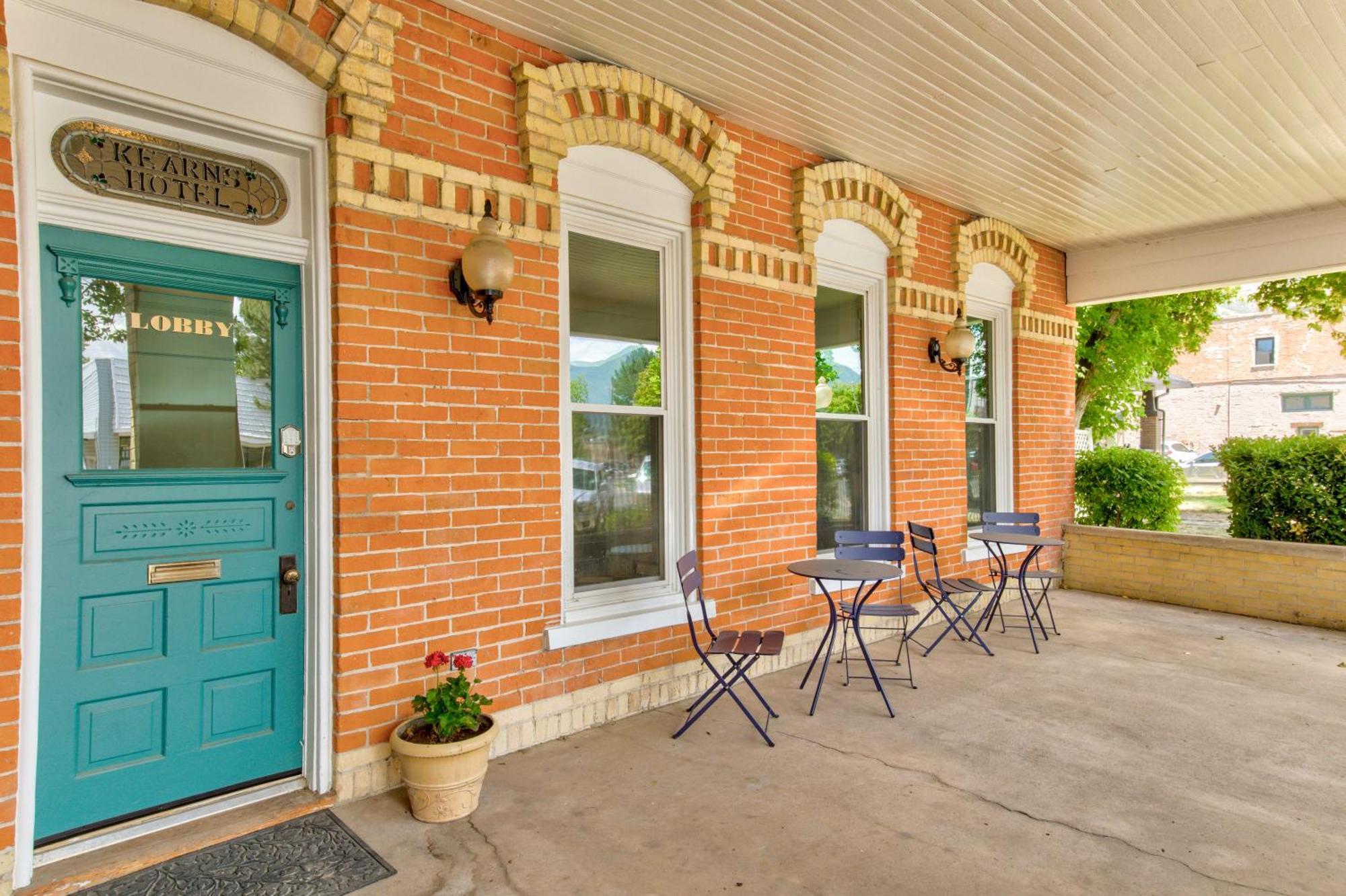 Art City Inn Springville Bagian luar foto
