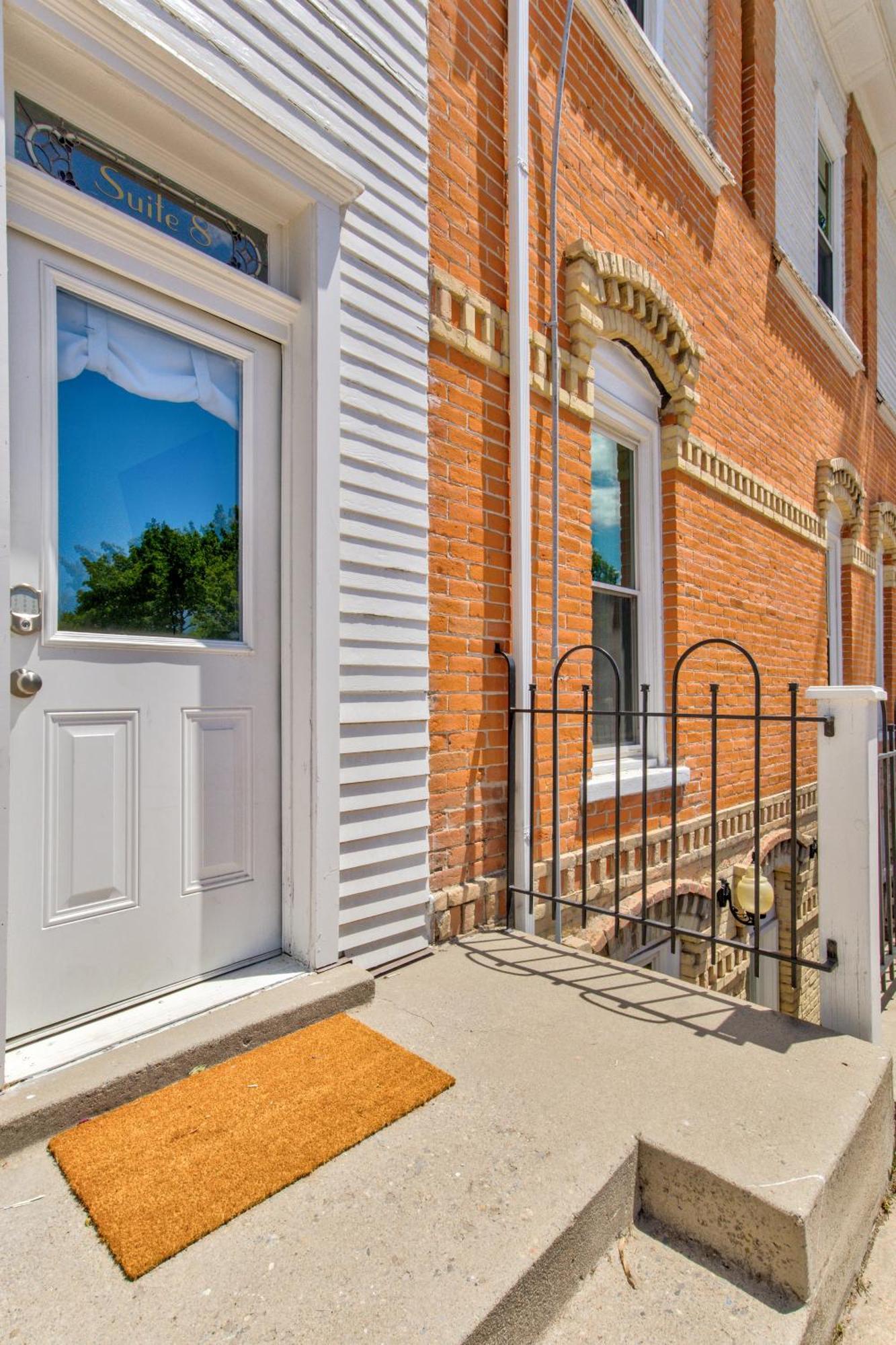 Art City Inn Springville Bagian luar foto
