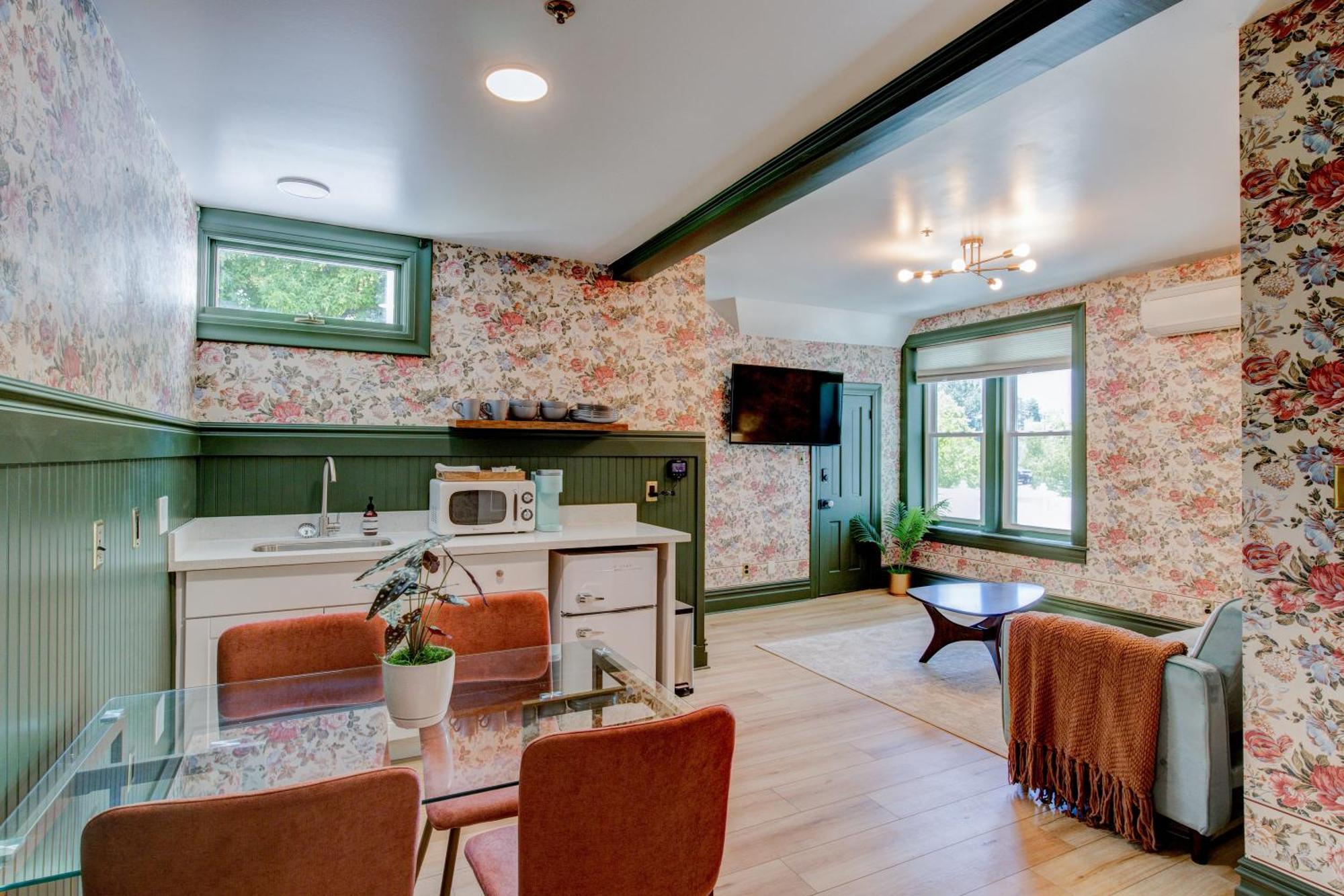 Art City Inn Springville Bagian luar foto